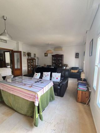 Casa en venta en Sanlúcar la Mayor