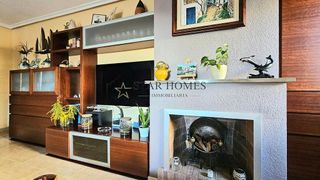 Casa adosada en venta en Singuerlín - Can Franquesa - Les Oliveres en Santa Coloma de Gramanet