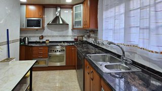 Casa adosada en venta en Singuerlín - Can Franquesa - Les Oliveres en Santa Coloma de Gramanet
