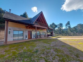Chalet en venta en Vallirana