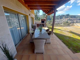 Chalet en venta en Vallirana