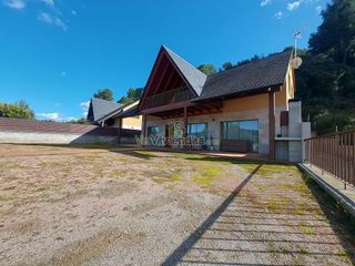 Chalet en venta en Vallirana