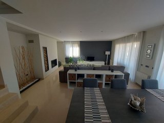 Chalet en venta en Vallirana