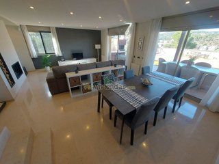 Chalet en venta en Vallirana