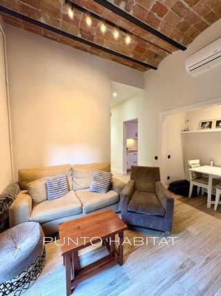 Piso en venta en El Raval en Barcelona