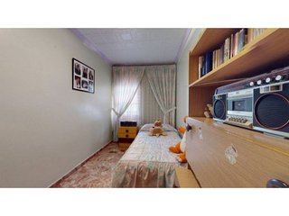 Casa en venta en La Roureda en Viladecans