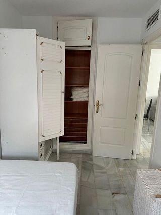Piso en venta en Playa de la Fontanilla en Marbella