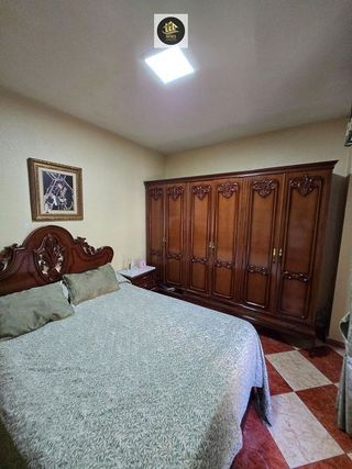 Piso en venta en El Valle - Universidad en Jaén