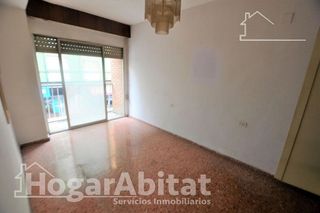 Piso en venta en Cardenal Benlloch en Mislata