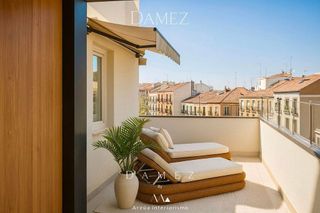 Ático en venta en Berruguete en Madrid