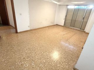 Piso en venta en Safranar en Valencia