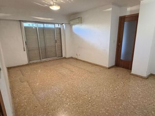 Piso en venta en Safranar en Valencia