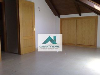 Dúplex en venta en Pueblo - Urb. Norte en Valdemorillo