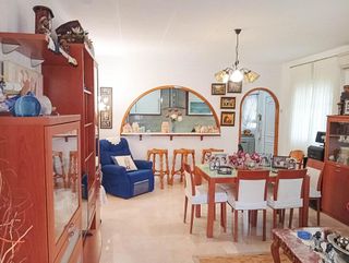 Chalet en venta en La Siesta - El Salado - Torreta en Torrevieja