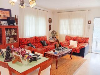 Chalet en venta en La Siesta - El Salado - Torreta en Torrevieja