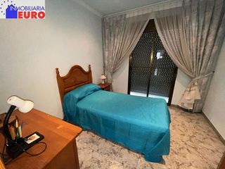 Chalet en venta en Tavernes de la Valldigna