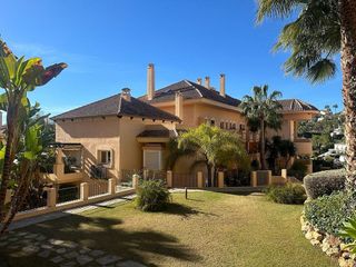 Piso en alquiler en Los Naranjos - Las Brisas en Marbella