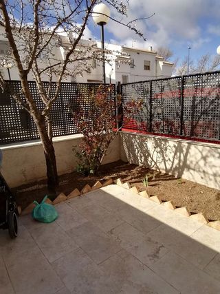 Casa adosada en venta en Manzanares