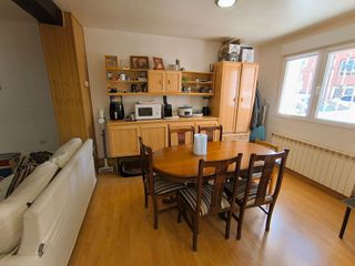 Casa adosada en venta en Venta de Baños