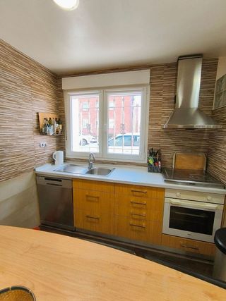 Casa adosada en venta en Venta de Baños