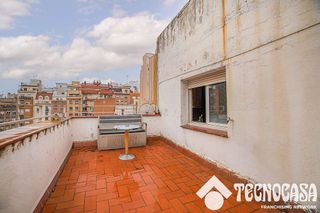 Ático en venta en El Baix Guinardó en Barcelona