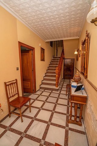 Casa adosada en venta en Linares
