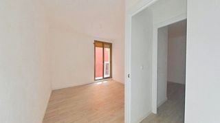 Piso en venta en El Raval en Barcelona