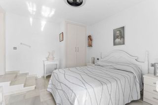 Ático en venta en Nueva Andalucía centro en Marbella