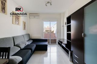 Piso en venta en Avda. De los Ogíjares en Armilla