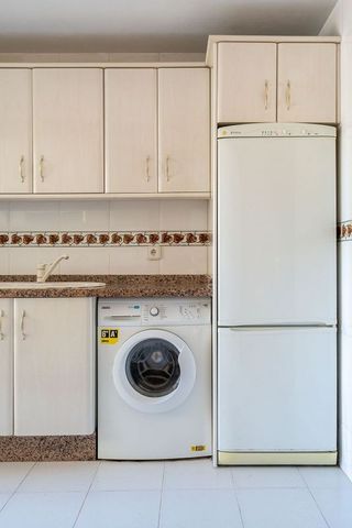 Piso en venta en El Faro de Calaburra - Chaparral en Mijas