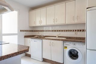 Piso en venta en El Faro de Calaburra - Chaparral en Mijas