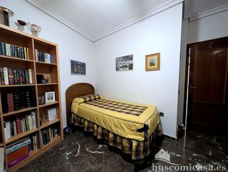 Piso en venta en Linares