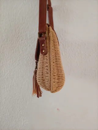 Bolso de rafia y cuero mujer