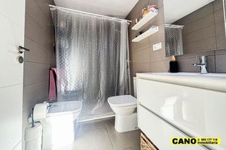 Piso en venta en Barrio Alto - San Félix - Oliveros - Altamira en Almería