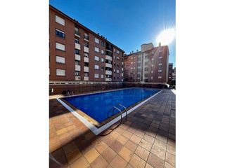 Piso en venta en Cascajos - Piqueras en Logroño