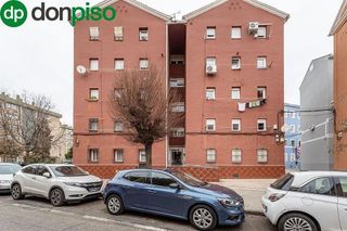 Piso en venta en Crta. De la Sierra en Granada