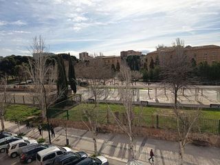 Piso en venta en La Bozada – Parque Delicias en Zaragoza
