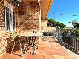 Chalet en venta en Cerro de Alarcón - Puente La Sierra - Mirador del Romero en Valdemorillo