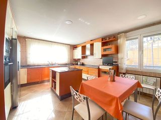 Chalet en venta en Cerro de Alarcón - Puente La Sierra - Mirador del Romero en Valdemorillo