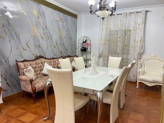 Chalet en venta en Centro - Doña Mercedes en Dos Hermanas