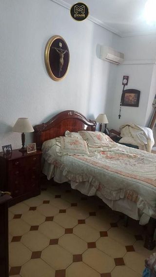 Chalet en venta en San Felipe - El Almendral - La Merced en Jaén