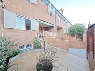Casa adosada en venta en Prado Santo Domingo - Ensanche en Alcorcón
