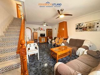 Casa adosada en venta en Zona Pueblo en Guardamar del Segura