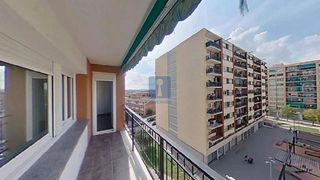 Piso en venta en Les Torres - Ca n'Alzamora en Rubí