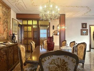 Piso en venta en Mercado en Alicante