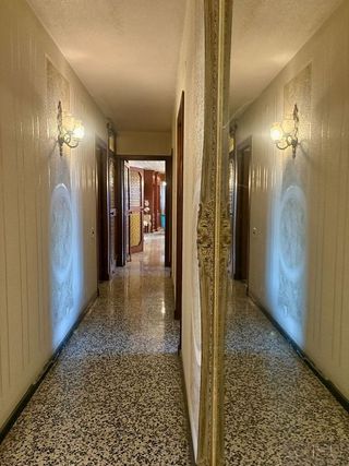 Piso en venta en Mercado en Alicante