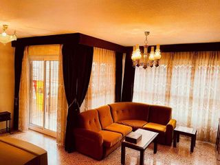 Piso en venta en Carolinas Altas en Alicante