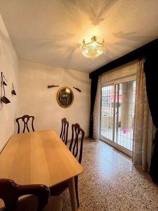 Piso en venta en Carolinas Altas en Alicante