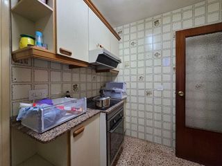 Piso en venta en Carolinas Altas en Alicante