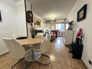 Piso en venta en Carolinas Altas en Alicante